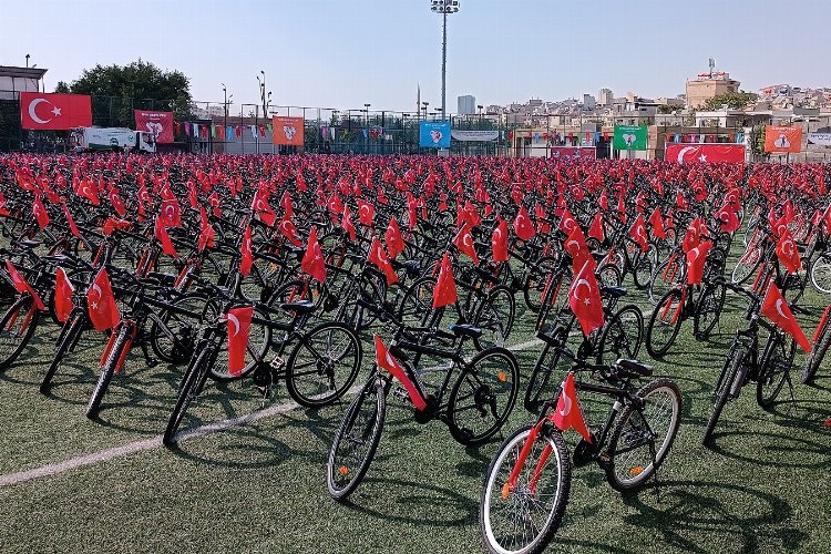 Gazi şehirli gençlere 100 bin bisiklet -