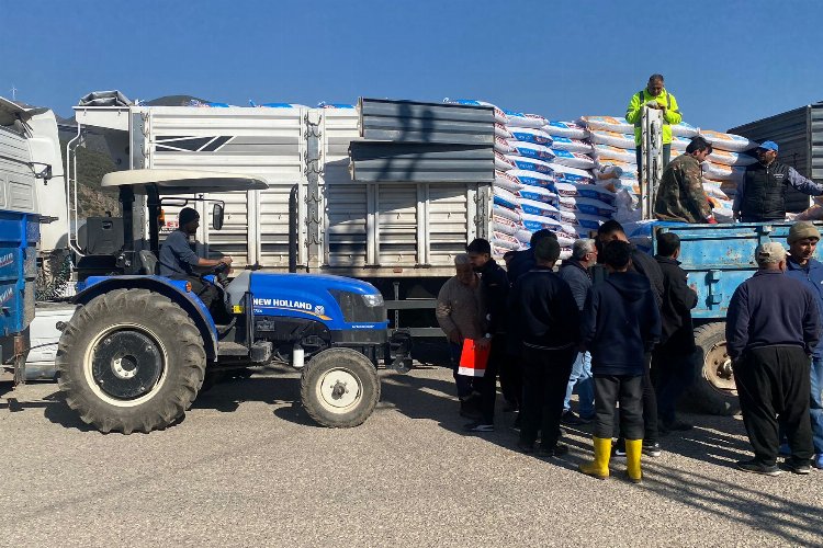 Gaziantep Büyükşehir'den afette etkilenen üreticilere destek -