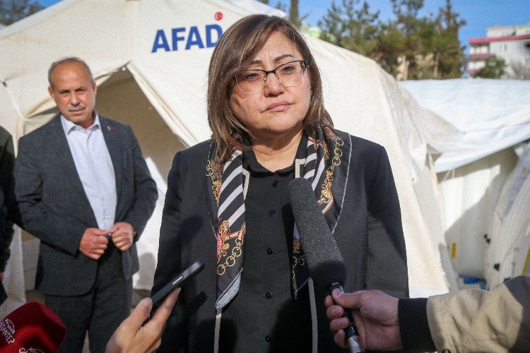 Gaziantep Büyükşehir'den öğrencilere maddi destek -