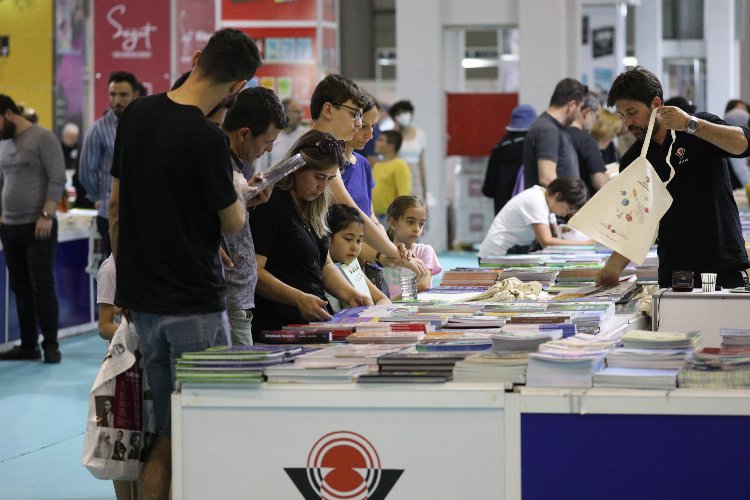 Gaziantep Kitap Fuarı'na yoğun ilgi -