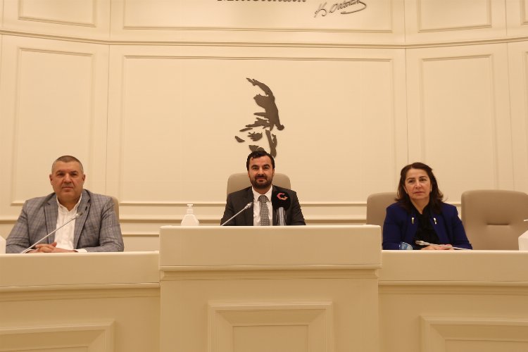 Gaziantep'te 8 Mart Dünya Kadınlar Günü’nde kadınlara jest -