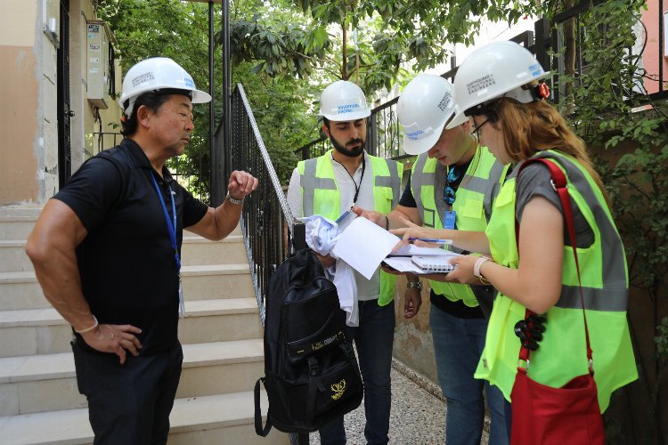 Gaziantep'te afetzedelerin eve geçişi hızlandırılacak -
