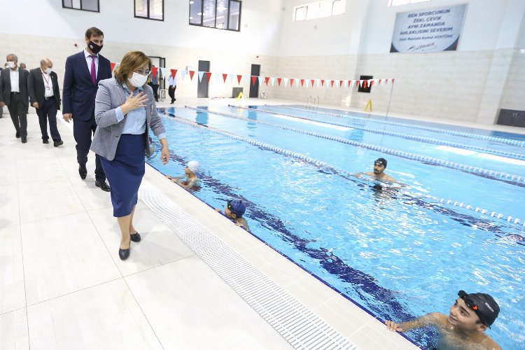 Gaziantep'te yeni yapılan 9 spor salonu ve 12 yüzme havuzundan 2021'de 147 bin kişi yararlandı -