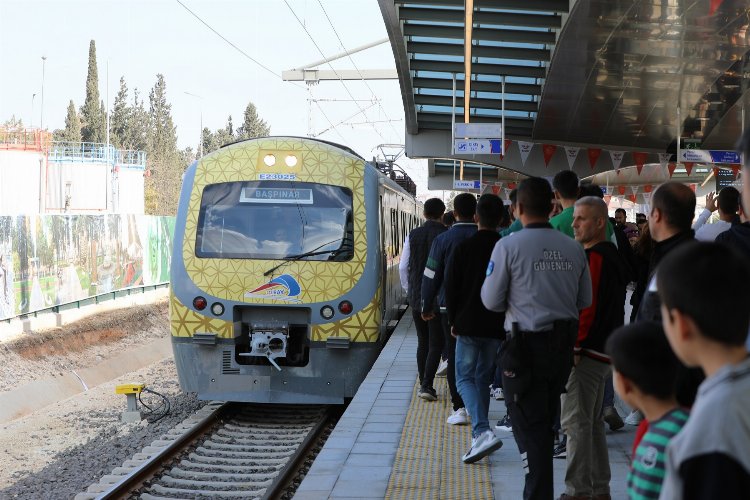 GAZİRAY günlük 10 bin yolcu taşıyor -