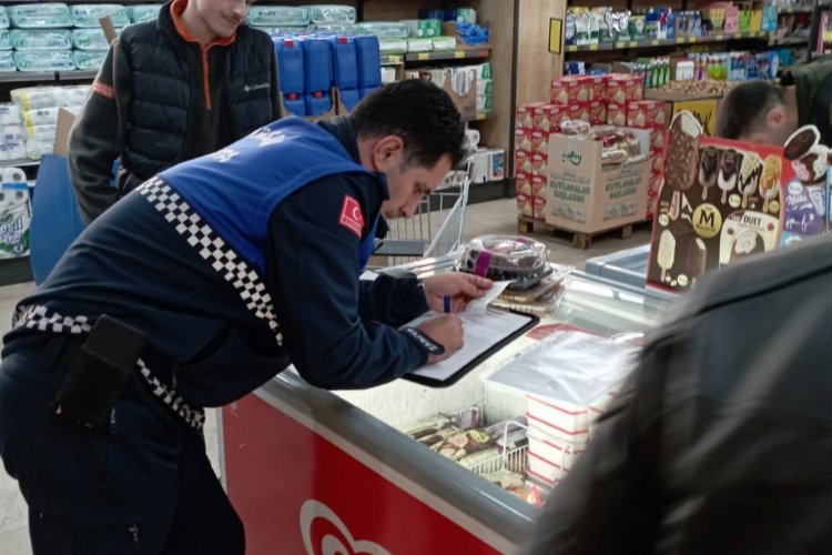 Gebze'de çok sayıda tarihi geçmiş ürün imha edildi -