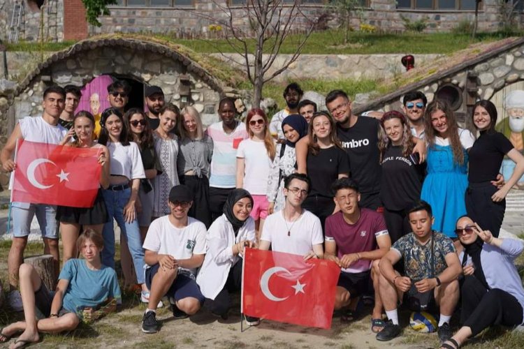 Geleceğin diplomatları Bursa Gürsu'dan yetişecek -