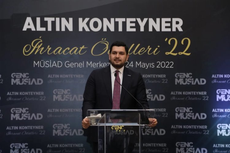 Genç MÜSİAD'dan genç ihracatçılara anlamlı ödül -