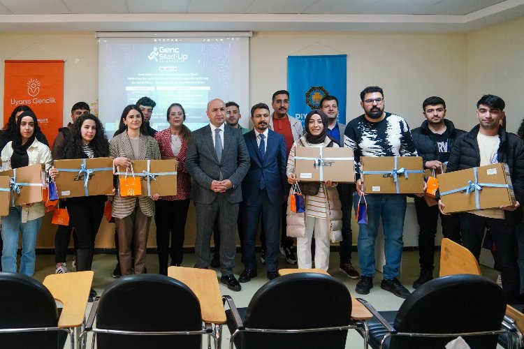 Genç Start-Up Diyarbakır'da yüz yüze eğitim başladı -