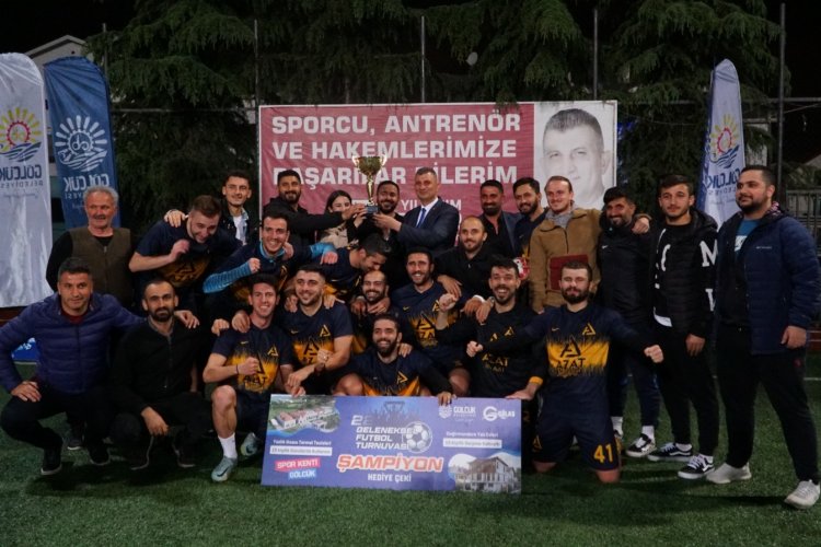 Gölcük'te geleneksel şölende şampiyon belli oldu -