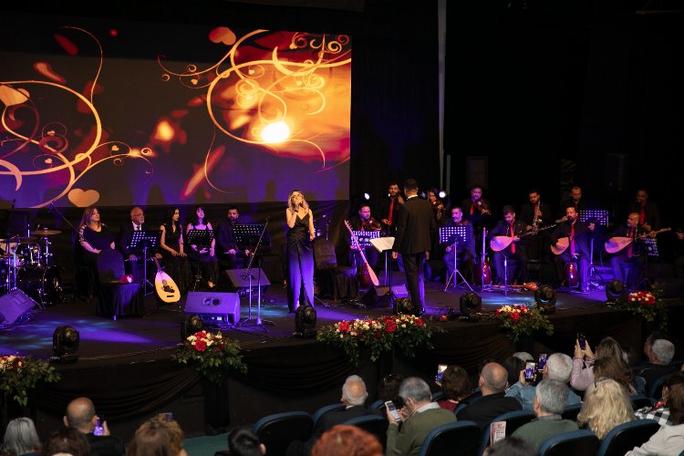 Gönülleri fethettiler -