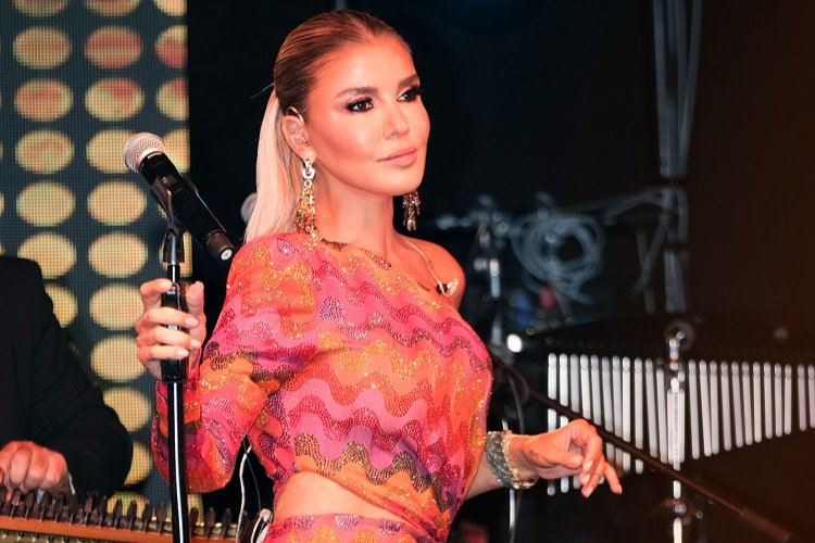 Gülben Ergen'e sahne övgüsü -