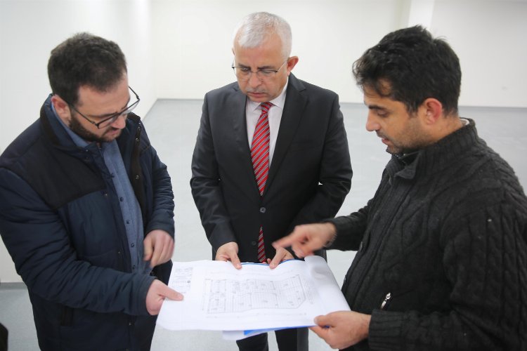 Gündoğdu, Alikahya Gençlik Merkezi’ni inceledi -