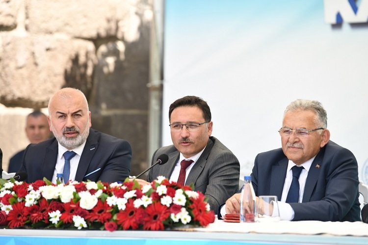 Gurbetçiler Kayseri'de buluşuyor -