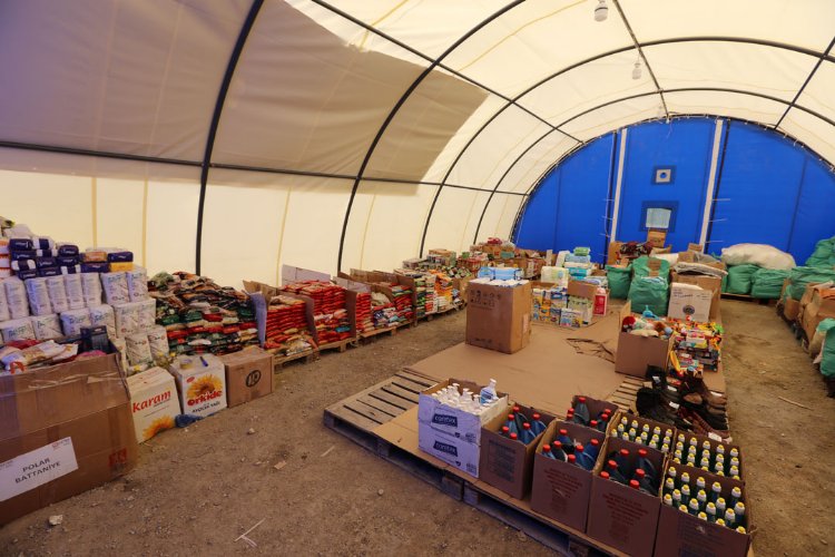 'Güzel' Konteyner Kent'e sosyal market -