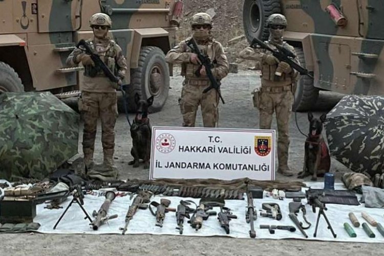 Hakkari'de Eren Abluka-29'da çok sayıda mühimmat ele geçirildi -