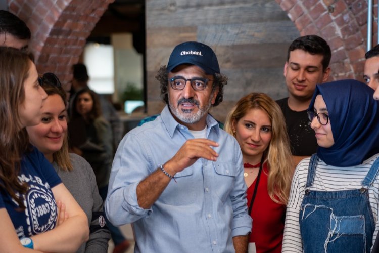 Hamdi Ulukaya'dan girişimci adaylara açık destek -