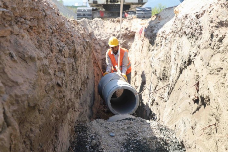 Hatay Antakya'nın altyapısında 141 kilometreyi tamamladı -