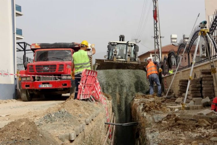 Hatay'da 11 mahallede çalışmalar devam ediyor -