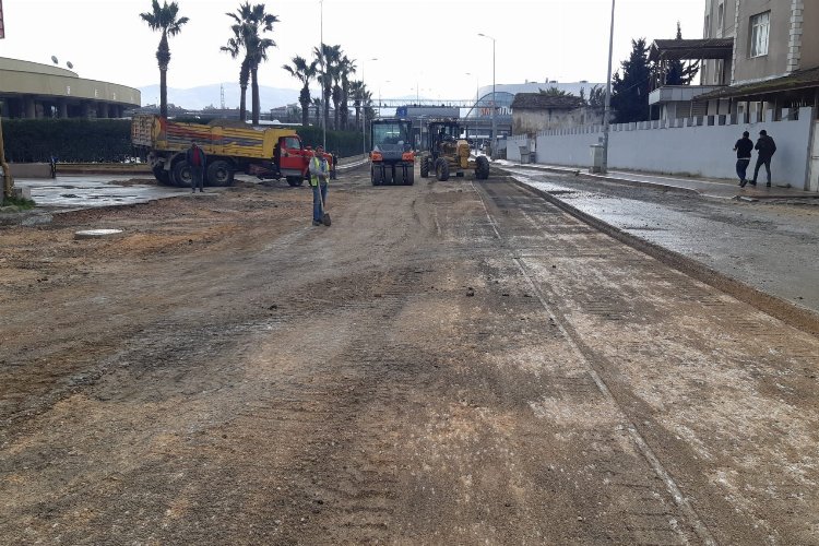 Hatay'da altyapı çalışmaları aralıksız sürüyor -