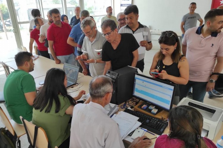 Hatay'da numarataj ekipleri hizmeti İskenderun'da sürdürüyor -