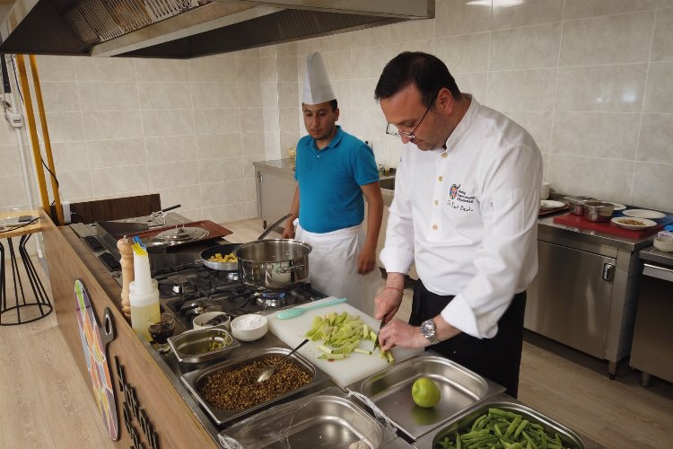 Hatay Gastronomi Akademisi'nde eğitimler başladı -