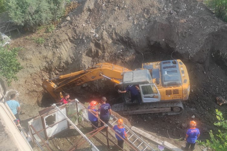 Hatay Payas'ta toprak kayması: 1 ölü -
