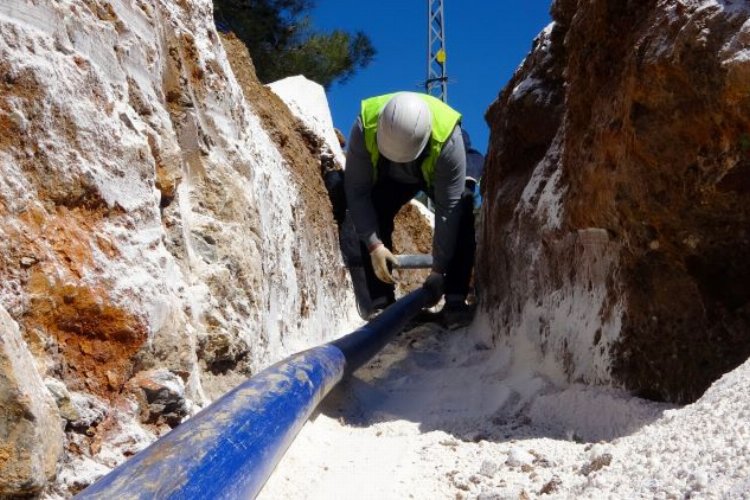 Hatay Yayladağı Şenköy'de yeni şebeke ve depo çalışmaları -