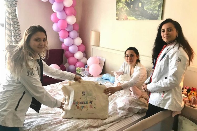 Hataylı depremzede Defne Bebek Bodrum'da dünyaya geldi -