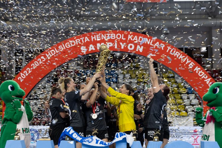 HDI Sigorta Kadınlar'da şampiyon Yalıkavakspor oldu -