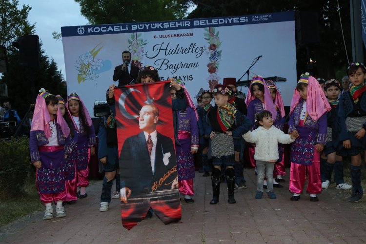 Hıdırellez Bayramı Sekapark’ta coşkuyla kutlandı -