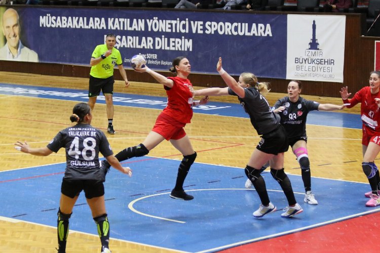 Hentbol Kadınlar Süper Ligi yeniden başladı -