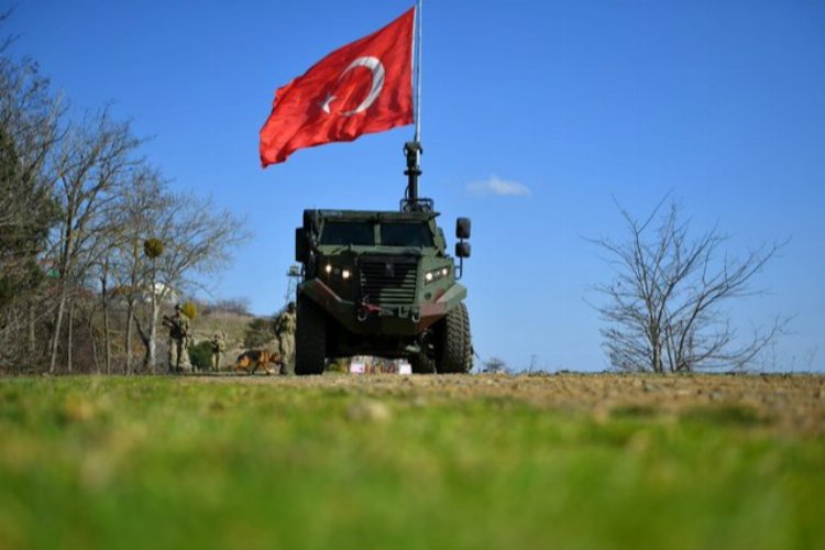 Hudutta 17 kişi yakalandı -