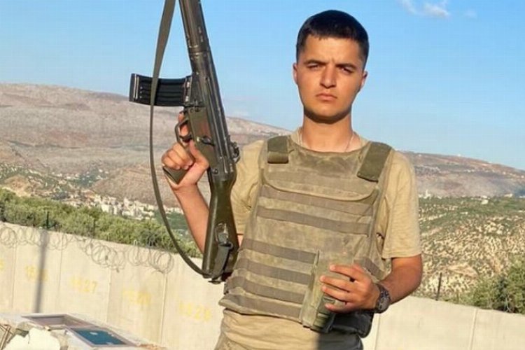Hudutta araç kazasında yaralanan asker şehit oldu -