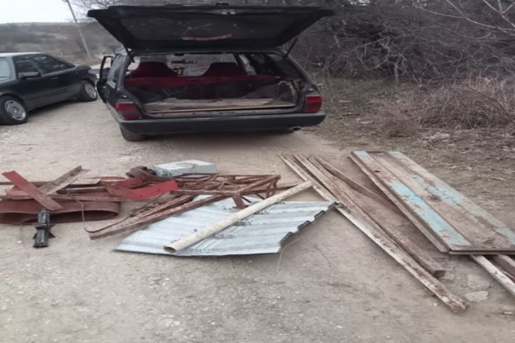 Hurda hırsızları Jandarma'dan kaçamadı! -