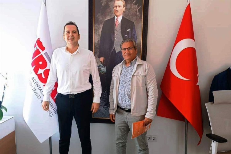 Hüseyin Aykurt, Rıza Perçin'i ziyaret etti -