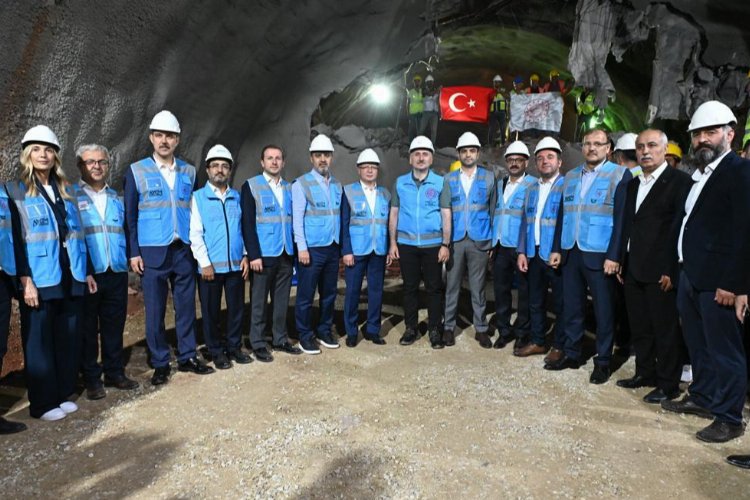Hızlı trenin Bursa-Yenişehir bölümünde yüzde 84 ilerleme sağlandı -