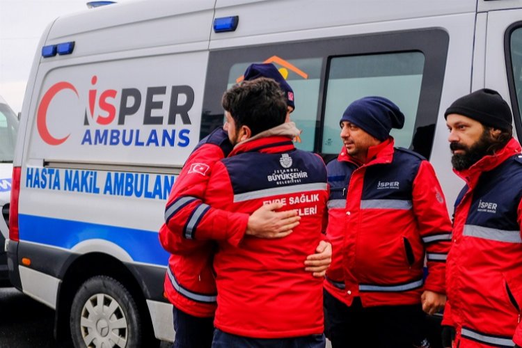 İBB depremzedelerin yanında -