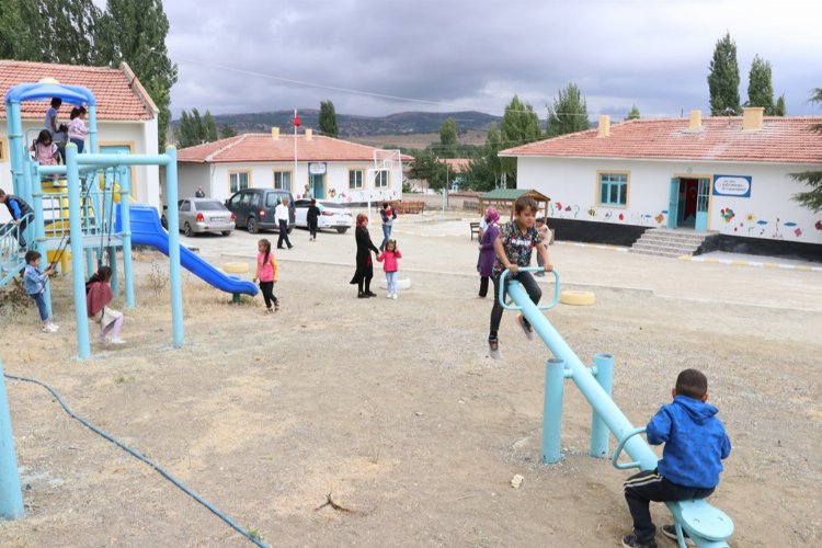 İhtiyaç sahibi ailelere 340 milyon lira ödendi -