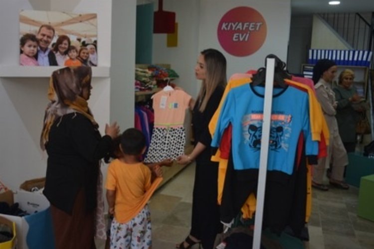 İhtiyaç sahiplerine bayram erken geldi -
