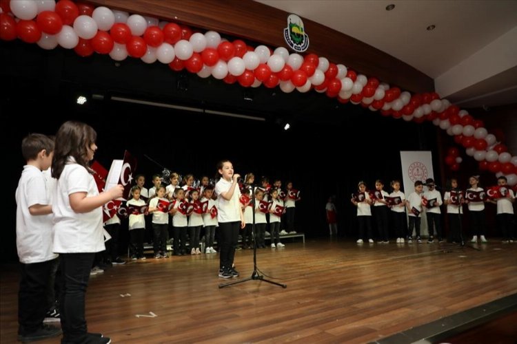 İnegöl'de 23 Nisan bayram sevinci -