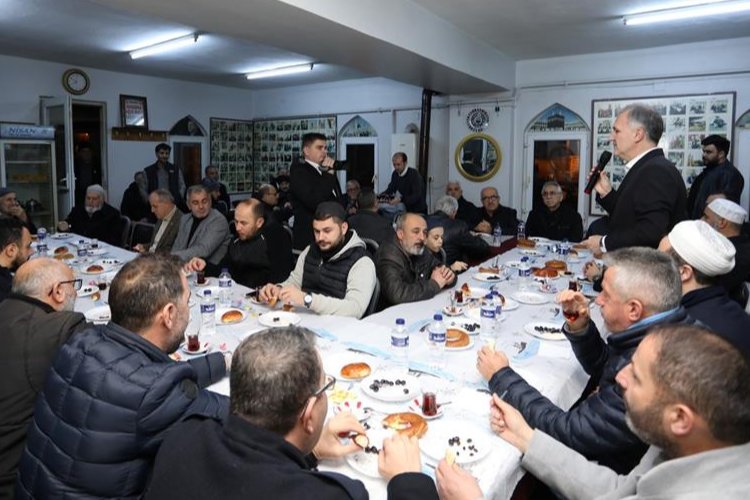 İnegöl'de Bereket Sofrası Hürriyet Camii'ne kuruldu -