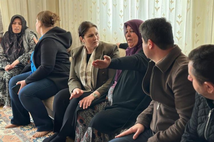 İpsala’daki depremzede ailelere AK Parti'den ziyaret -