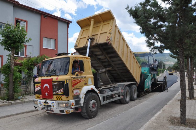 Isparta yolları ışıl ışıl oluyor -