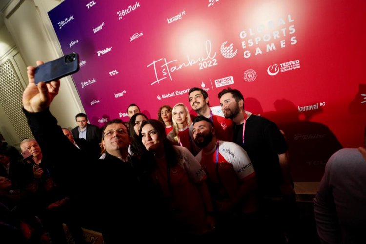 İstanbul'da e-spor buluşması -