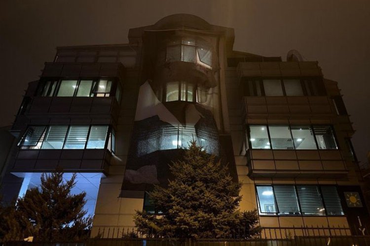 İYİ Parti'deki 'acil' toplantı sona erdi... Görüşmeler bugün sürecek -