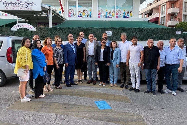 İYİ Parti Kocaeli aşurede buluştu -