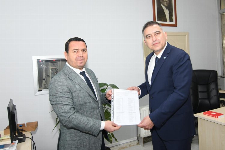 İYİ Parti Sakarya İl Başkanı mazbatasını aldı -