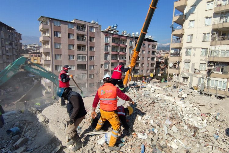 İZBAK, 9 gündür canla başla çalışıyor -