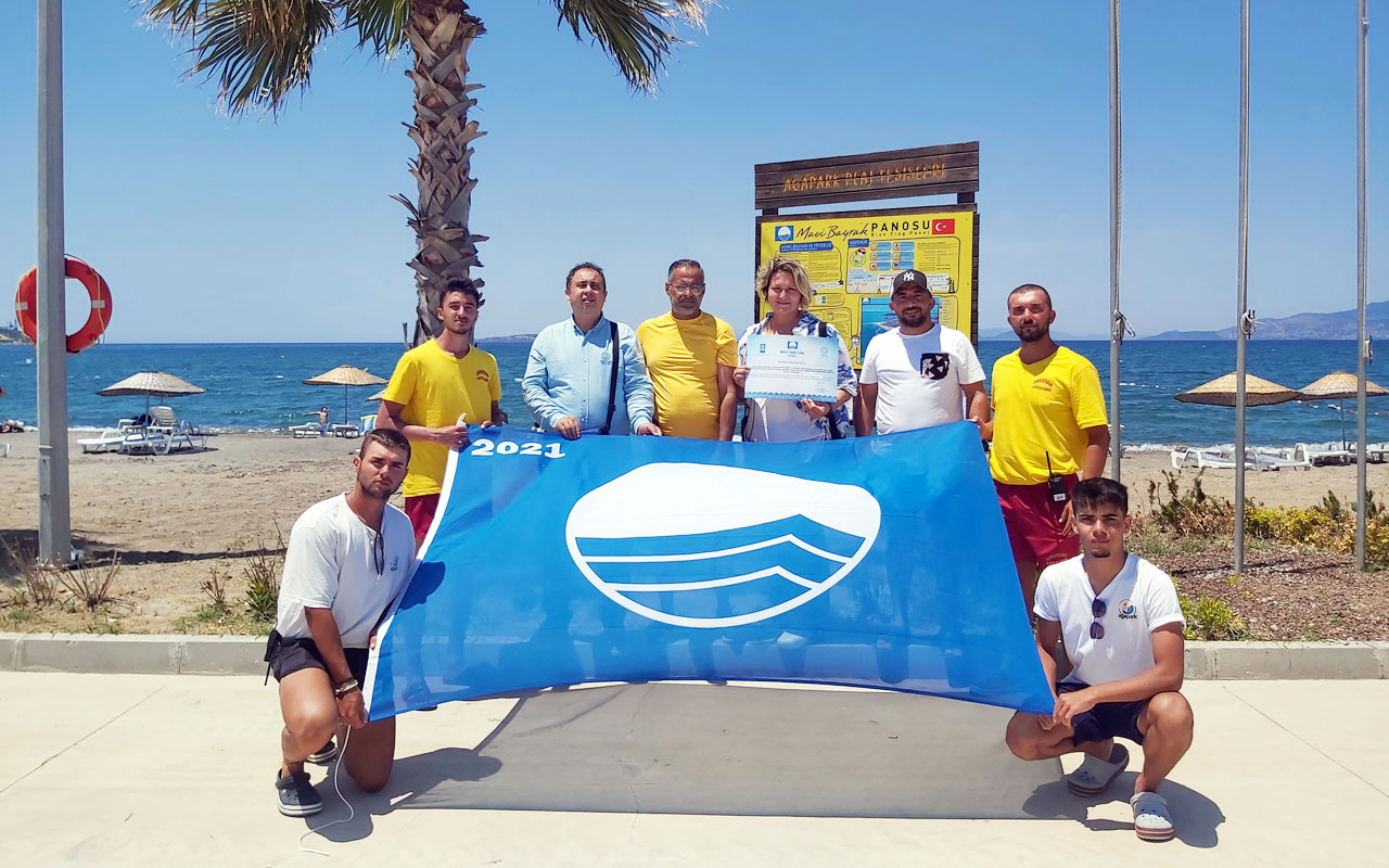 İzmir Aliağa Ağapark Plajı mavi bayrakla taçlandı