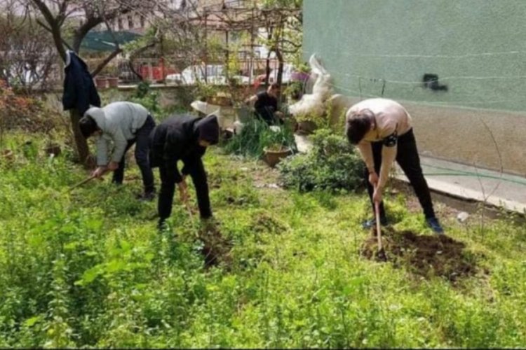 İzmir'de 'İyilik Gönüllüleri'nden toplumsal hareket -